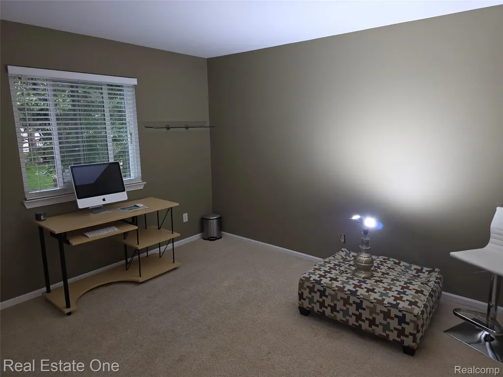 1574 Cardinal Ridge West Bloomfield Charter Township MI 48324