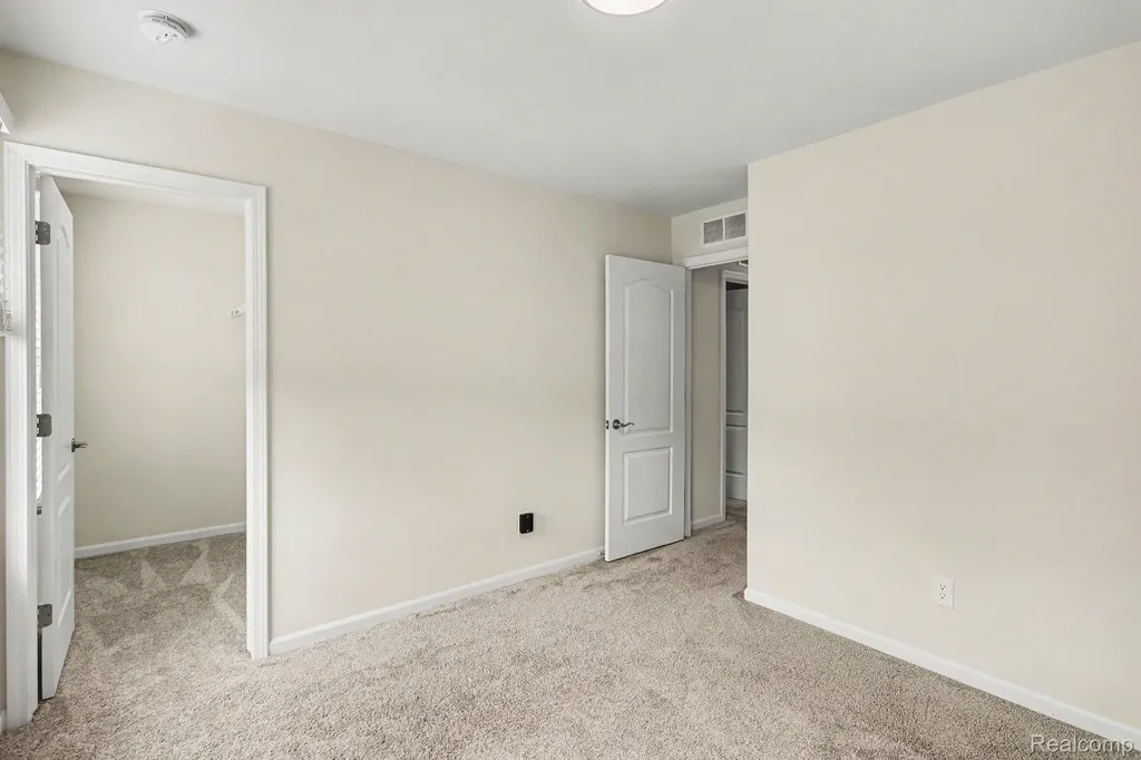 4871 Broomfield Way Orion Charter Township MI 48359