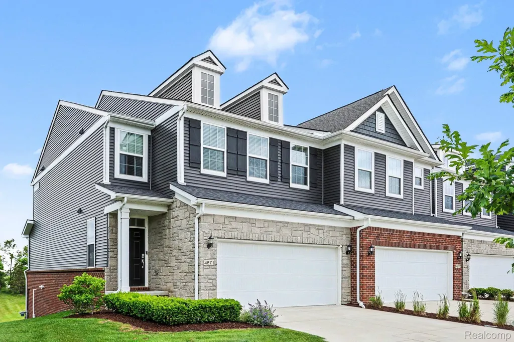 4871 Broomfield Way Orion Charter Township MI 48359