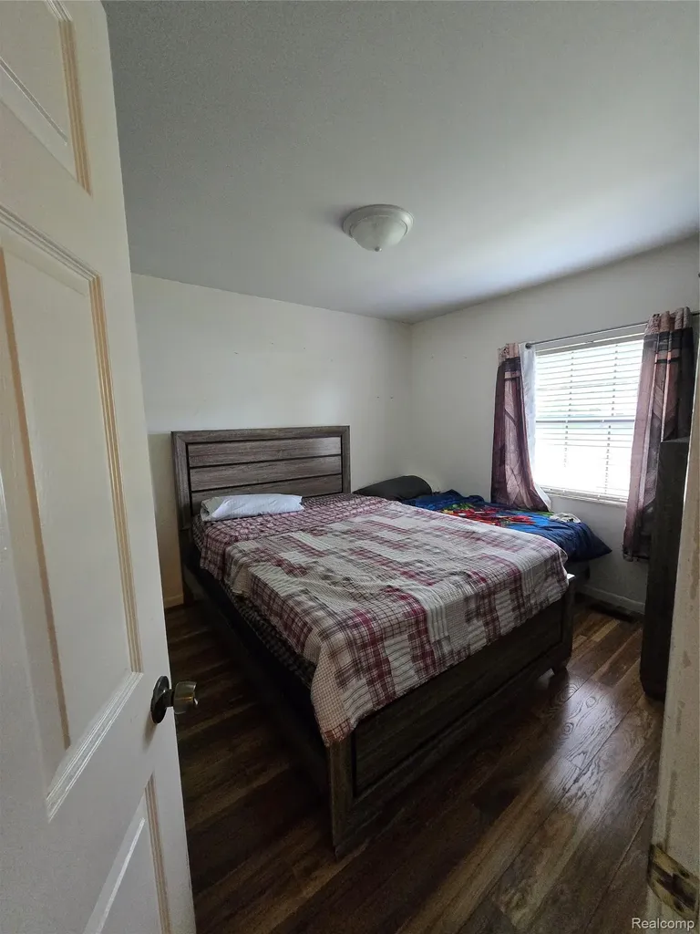 3393 Brenthill Drive Grand Blanc Charter Township MI 48439