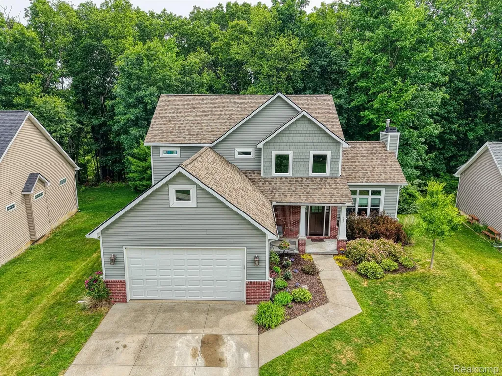 140 Skyline Drive Oceola Township MI 48843