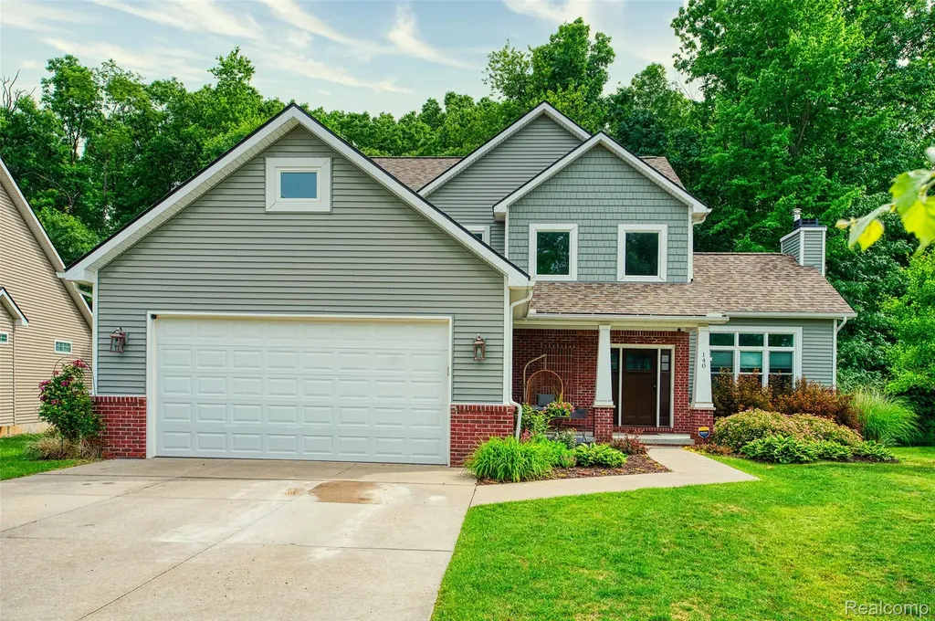 140 Skyline Drive Oceola Township MI 48843