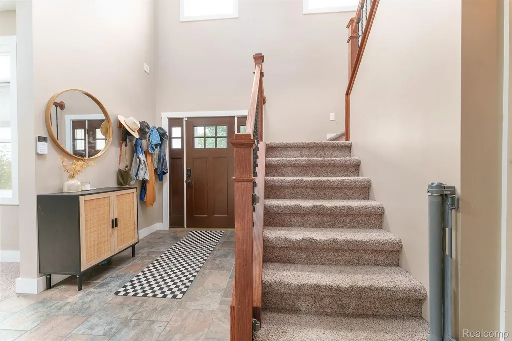 140 Skyline Drive Oceola Township MI 48843