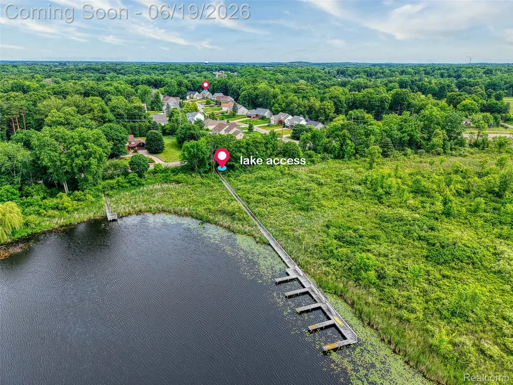 140 Skyline Drive Oceola Township MI 48843