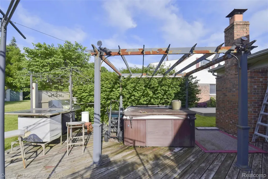 45331 Rector Drive Canton Charter Township MI 48188