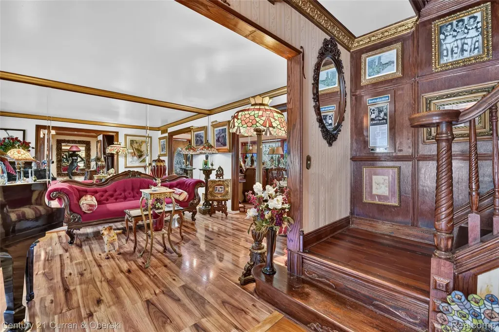 45331 Rector Drive Canton Charter Township MI 48188