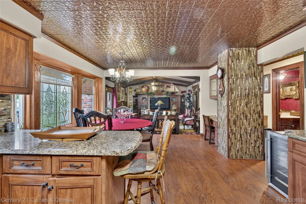 45331 Rector Drive Canton Charter Township MI 48188