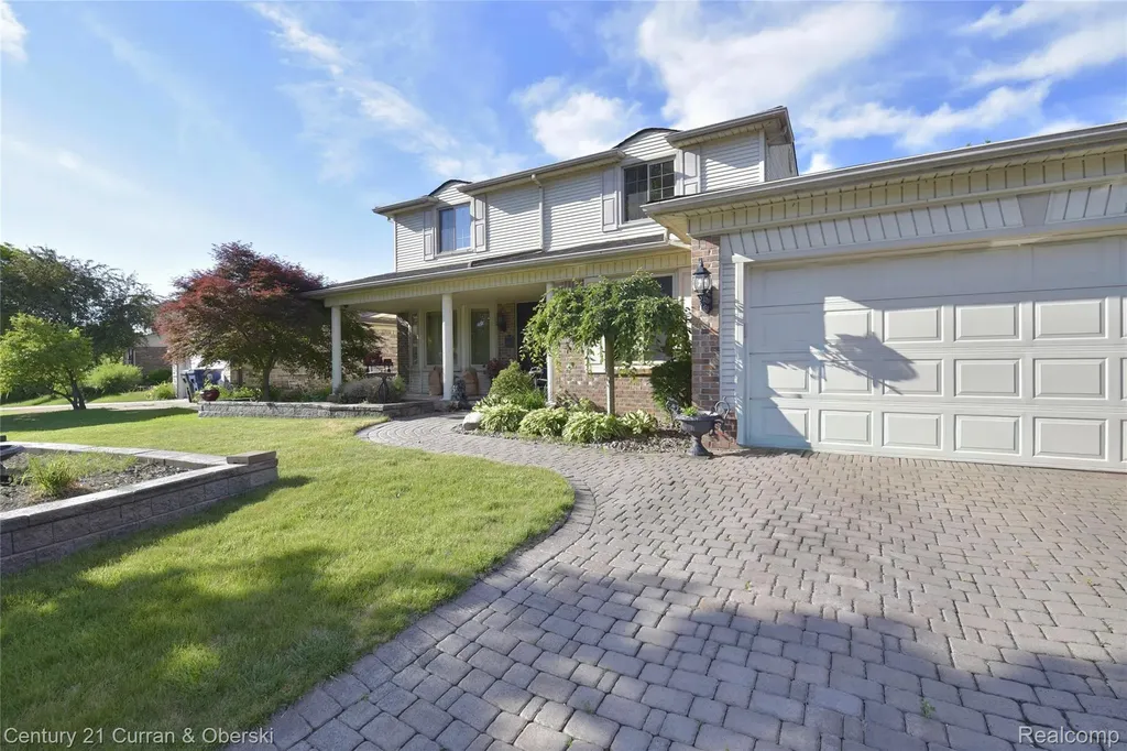 45331 Rector Drive Canton Charter Township MI 48188