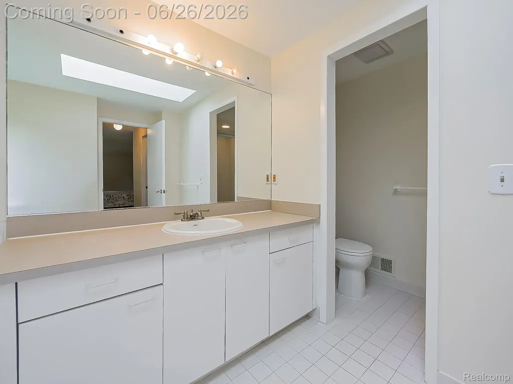 29523 Shenandoah Drive Farmington City MI 48331