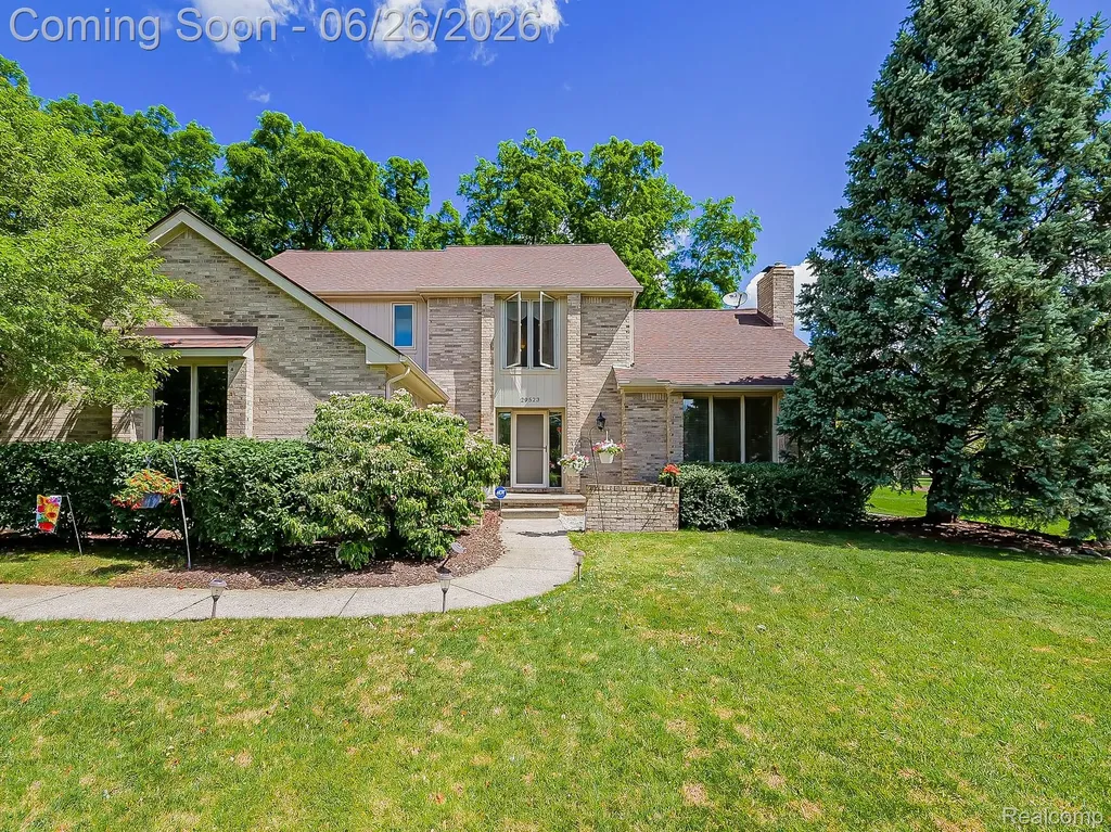 29523 Shenandoah Drive Farmington City MI 48331
