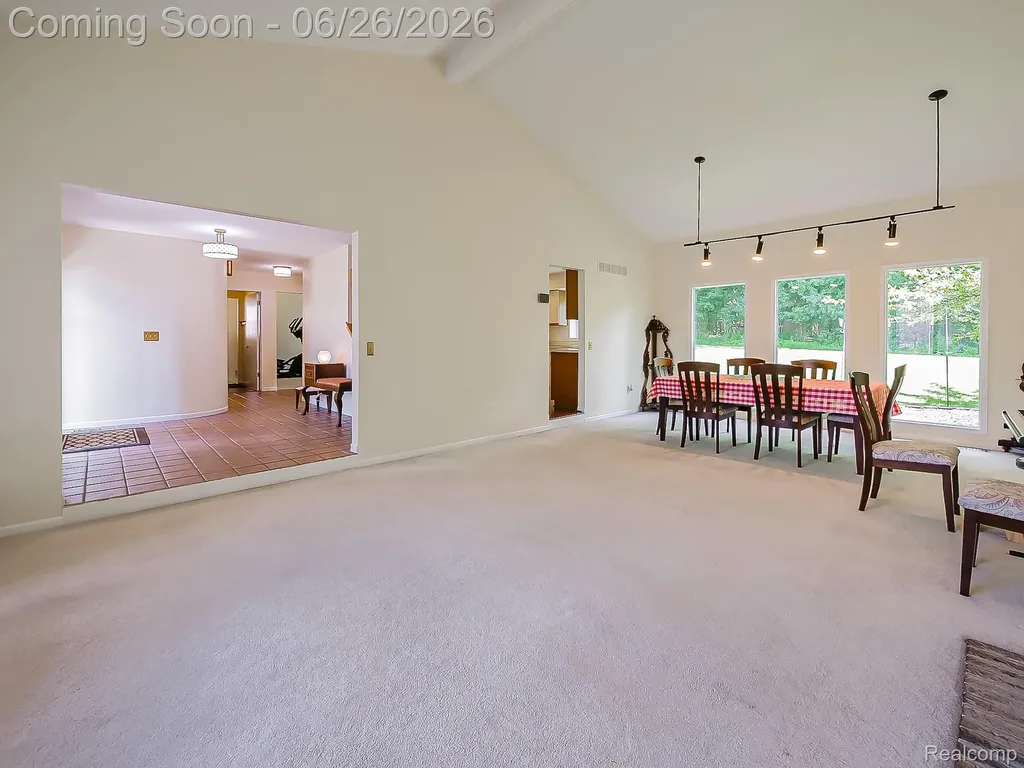 29523 Shenandoah Drive Farmington City MI 48331