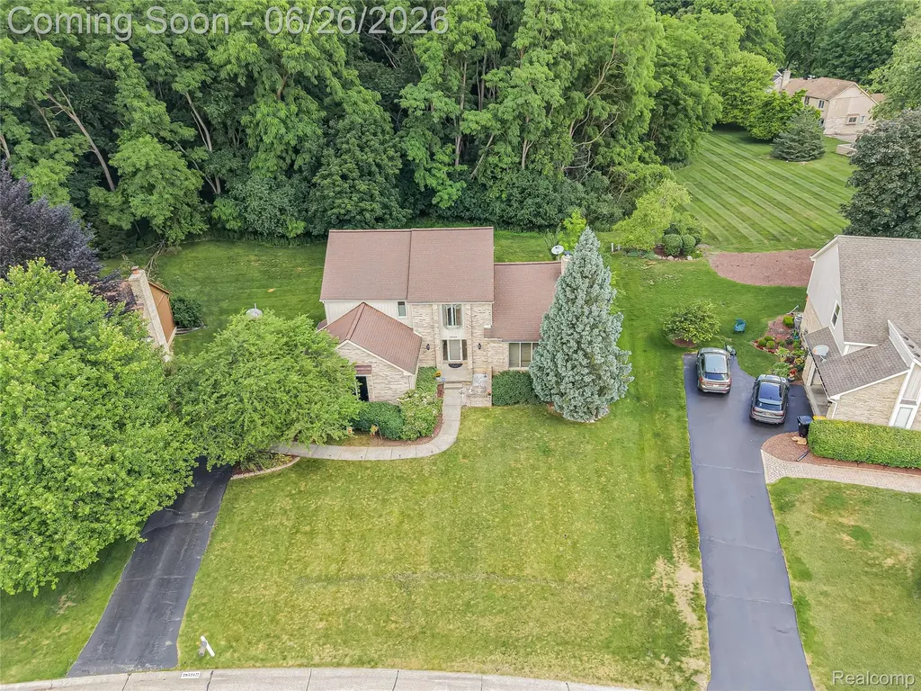 29523 Shenandoah Drive Farmington City MI 48331
