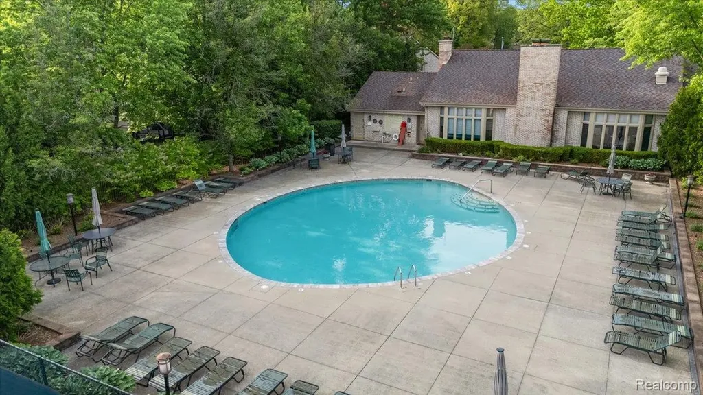1161 Hillpointe Circle Bloomfield Hills City MI 48304