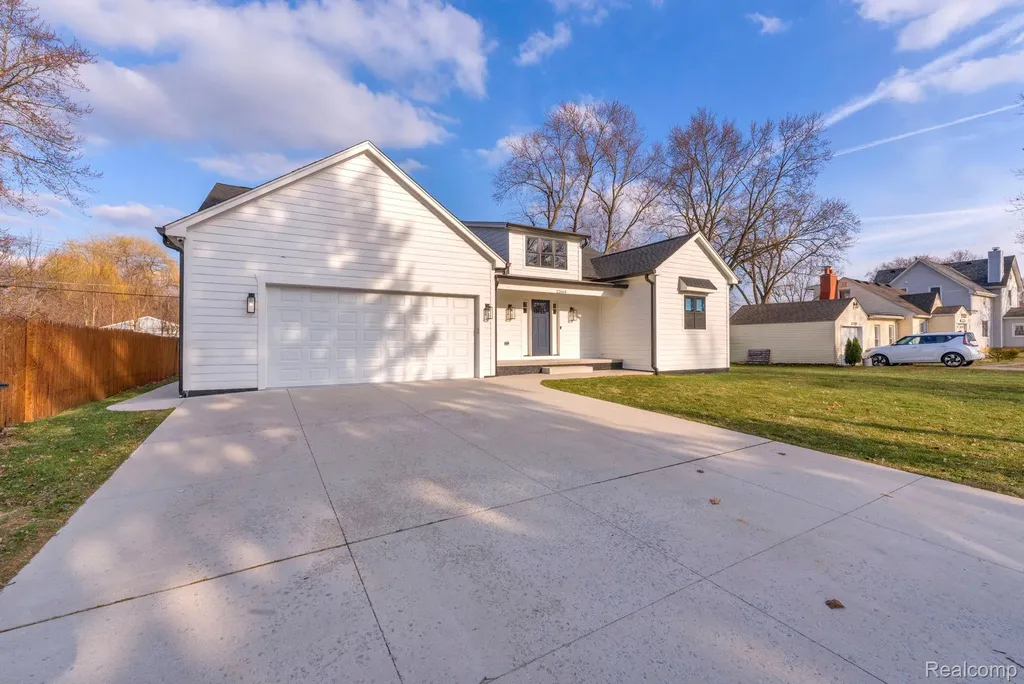 22664 Colgate Street Farmington Hills City MI 48336