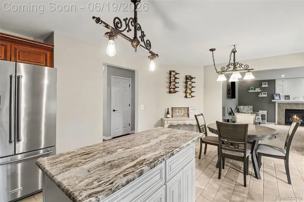 2548 Empire Court Rochester Hills City MI 48309