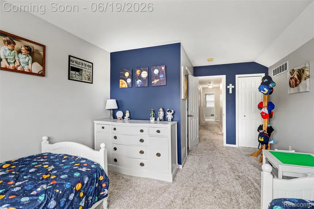 2548 Empire Court Rochester Hills City MI 48309