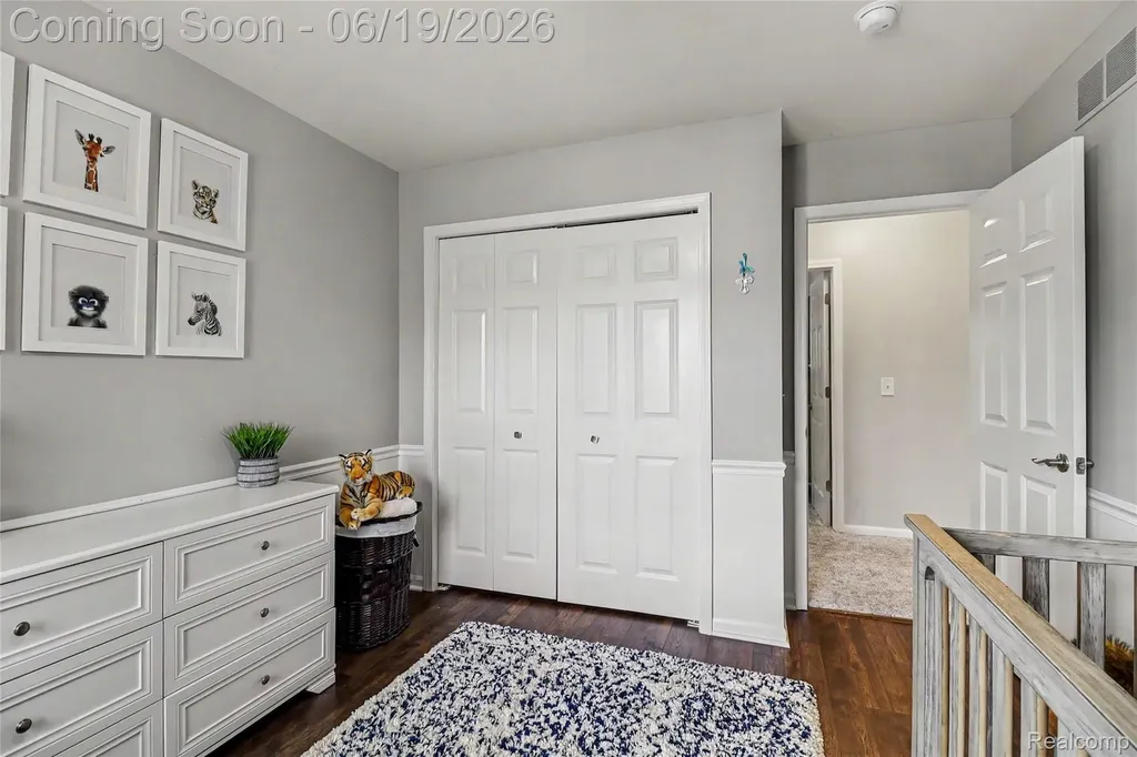 2548 Empire Court Rochester Hills City MI 48309