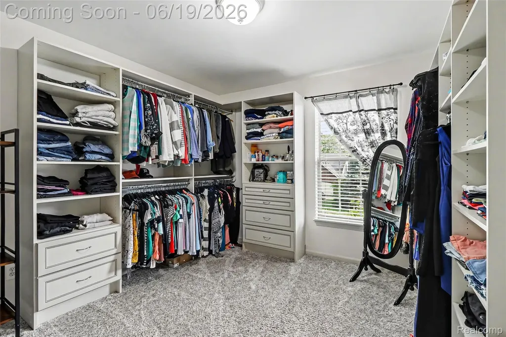 2548 Empire Court Rochester Hills City MI 48309