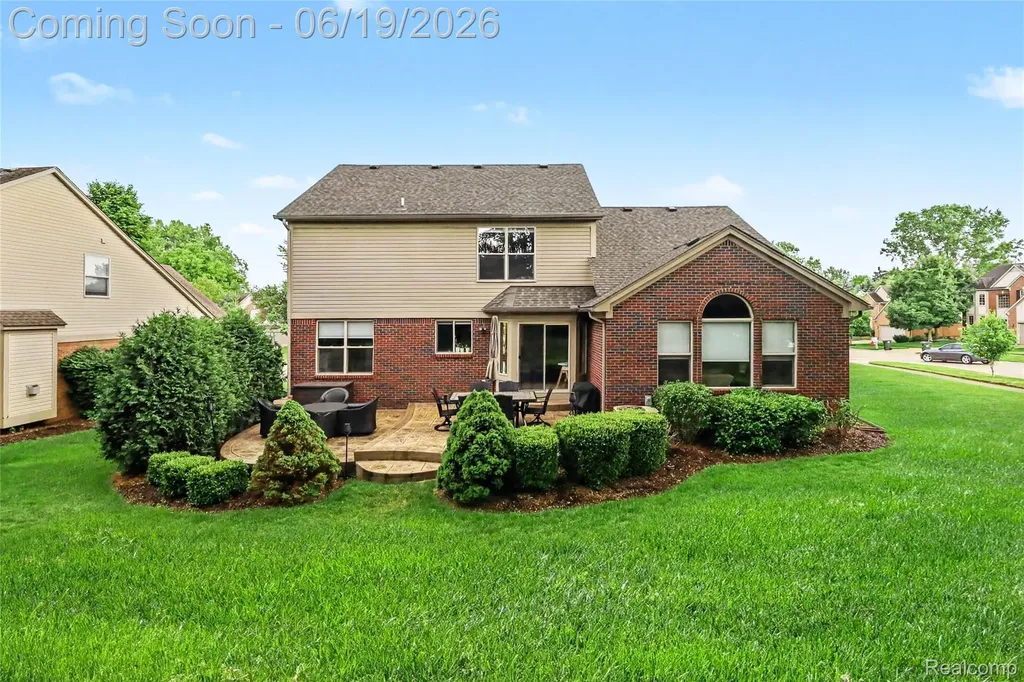2548 Empire Court Rochester Hills City MI 48309