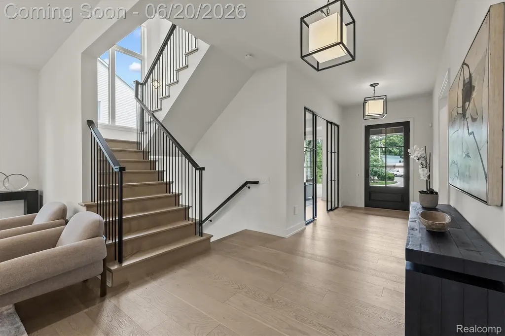 7303 Brookside Village Court Bloomfield Hills City MI 48301