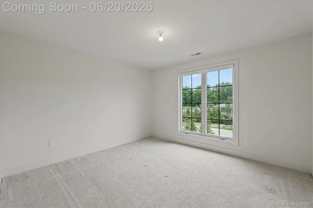 7303 Brookside Village Court Bloomfield Hills City MI 48301