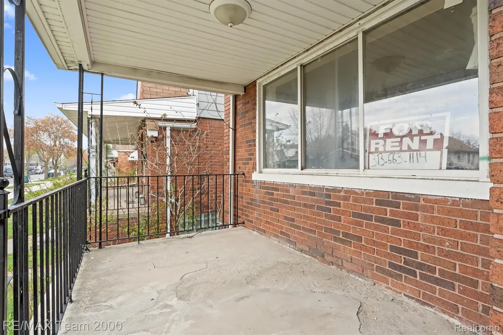 7444 Kendal Street Dearborn City MI 48126