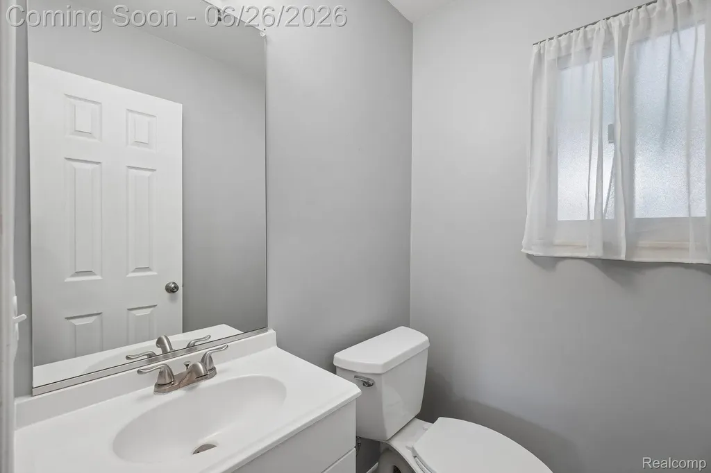 6046 Wedgewood Road Canton Charter Township MI 48187