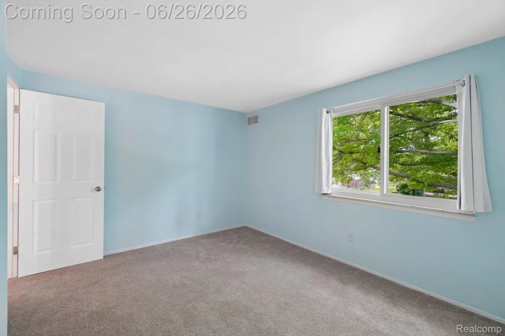 6046 Wedgewood Road Canton Charter Township MI 48187