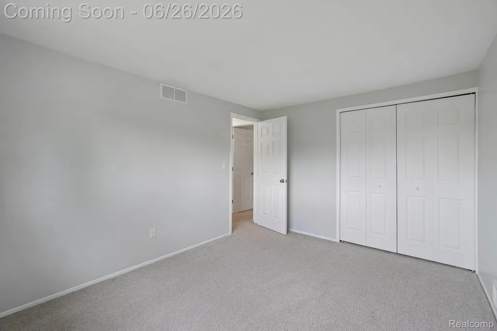 6046 Wedgewood Road Canton Charter Township MI 48187