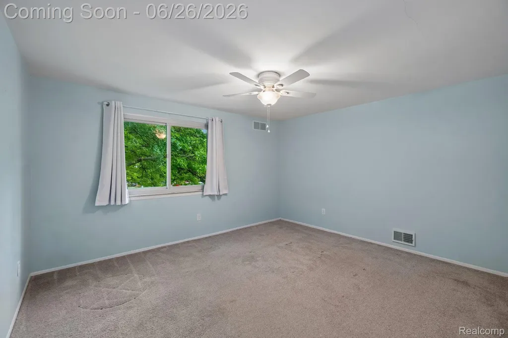 6046 Wedgewood Road Canton Charter Township MI 48187