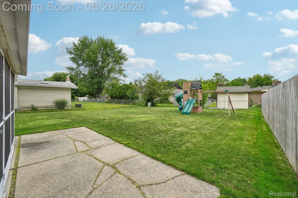 6046 Wedgewood Road Canton Charter Township MI 48187