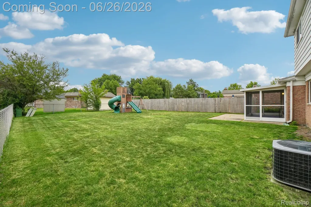 6046 Wedgewood Road Canton Charter Township MI 48187