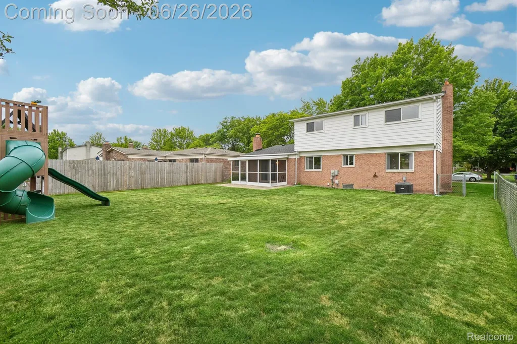 6046 Wedgewood Road Canton Charter Township MI 48187