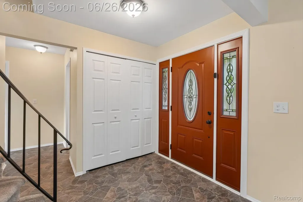 6046 Wedgewood Road Canton Charter Township MI 48187