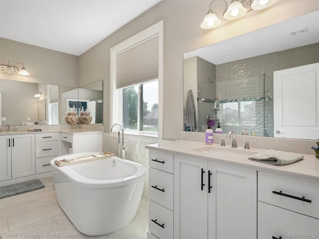 2100 Shane Court Addison Township MI 48370