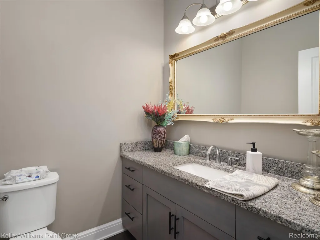 2100 Shane Court Addison Township MI 48370