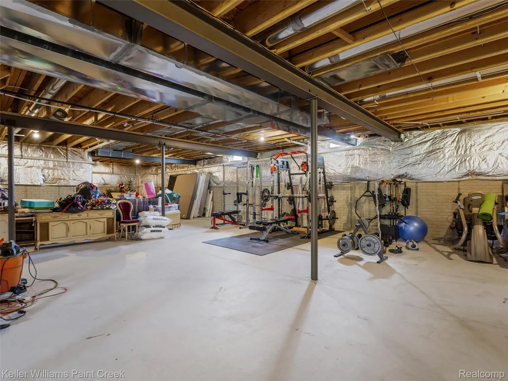 2100 Shane Court Addison Township MI 48370