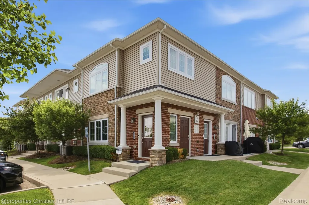 5530 Arbor Chase Drive Scio Township MI 48103