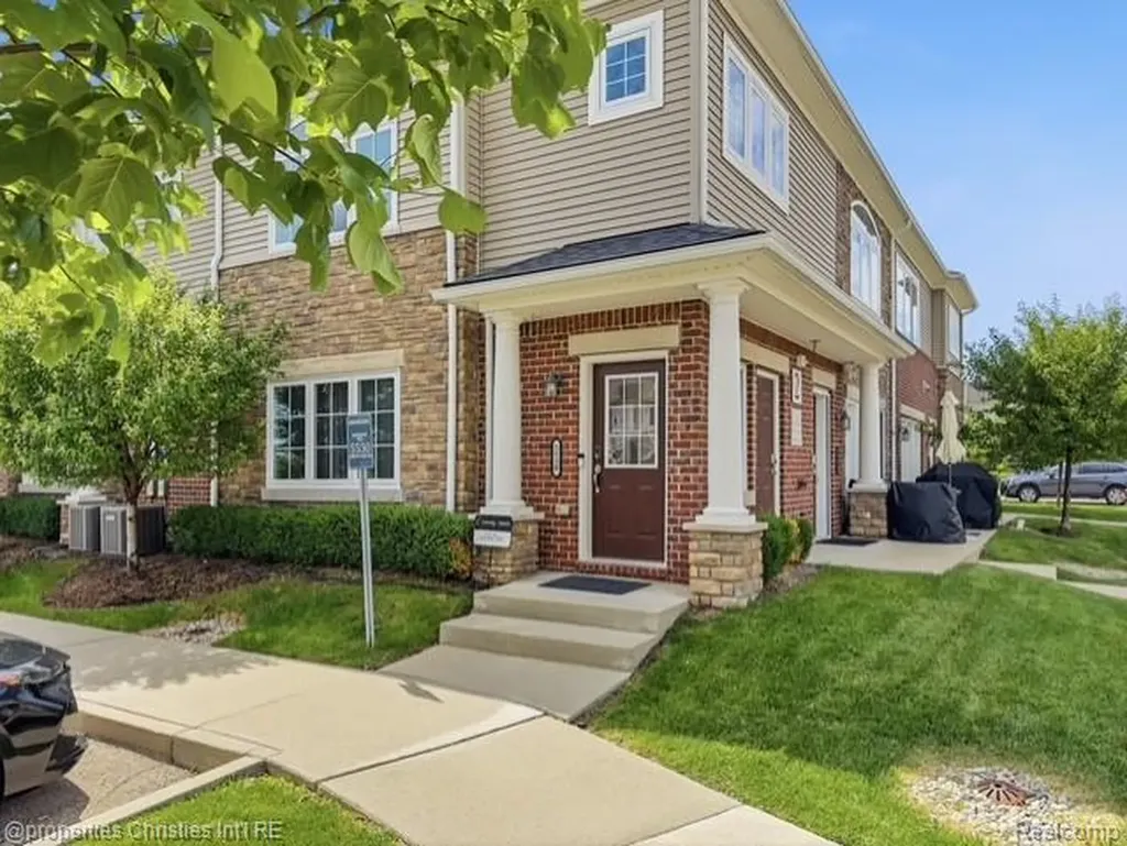 5530 Arbor Chase Drive Scio Township MI 48103