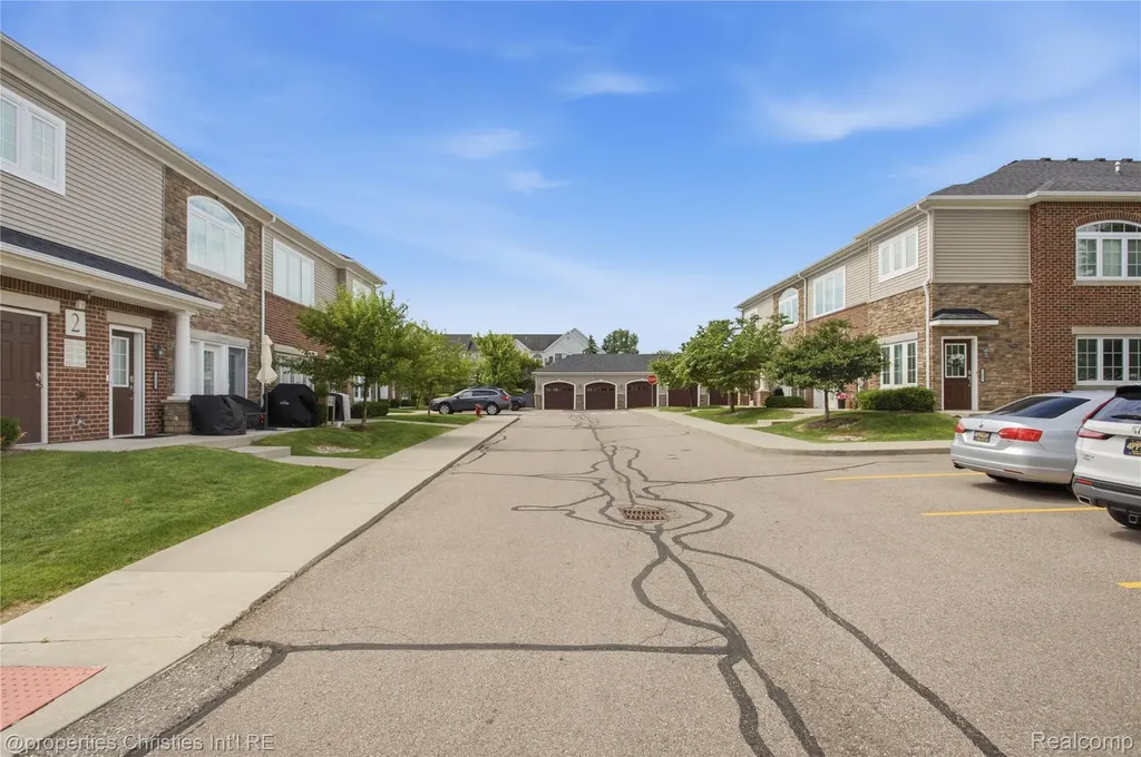 5530 Arbor Chase Drive Scio Township MI 48103