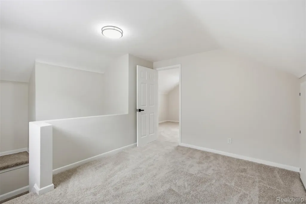 14921 Bringard Drive Detroit City MI 48205