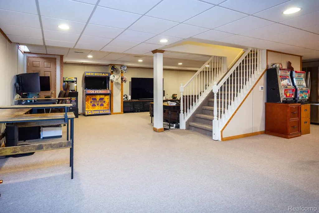 25065 Maxwell Lane Flat Rock City MI 48134