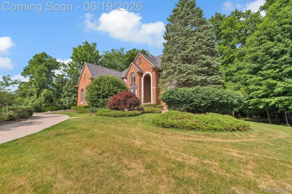 7061 Trailway Court West Bloomfield Charter Township MI 48322