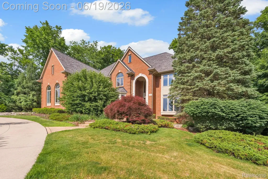 7061 Trailway Court West Bloomfield Charter Township MI 48322