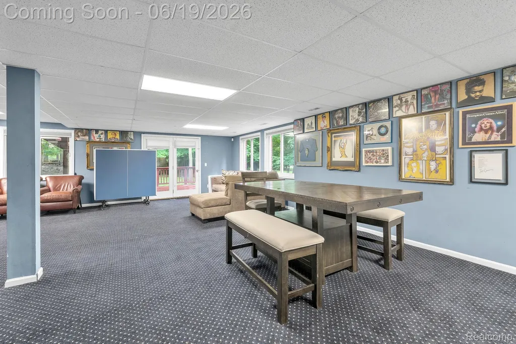 7061 Trailway Court West Bloomfield Charter Township MI 48322