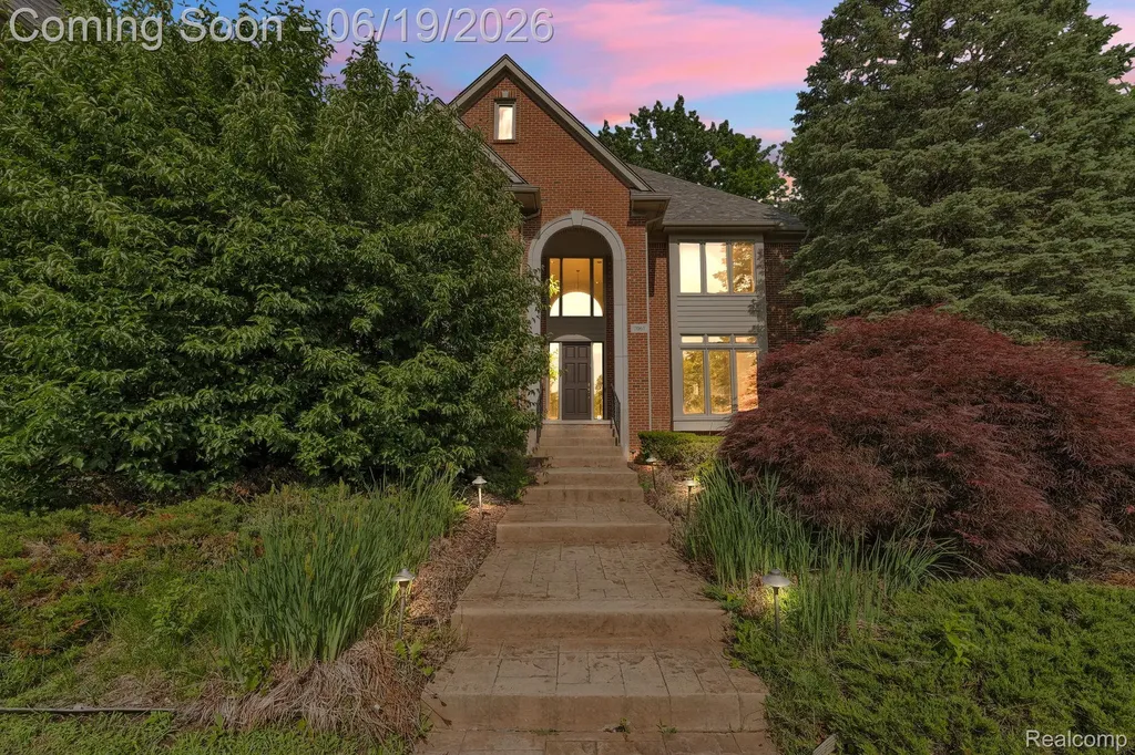 7061 Trailway Court West Bloomfield Charter Township MI 48322
