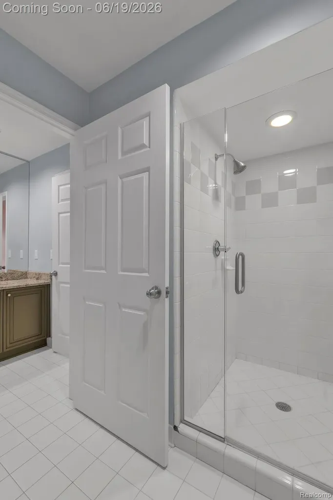 7061 Trailway Court West Bloomfield Charter Township MI 48322