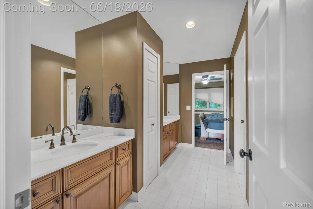 7061 Trailway Court West Bloomfield Charter Township MI 48322