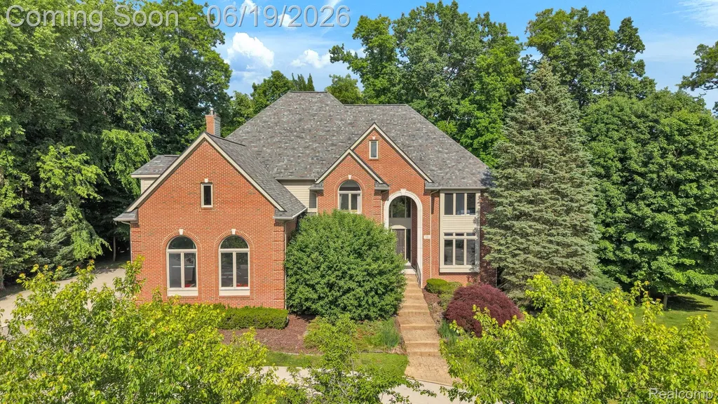 7061 Trailway Court West Bloomfield Charter Township MI 48322