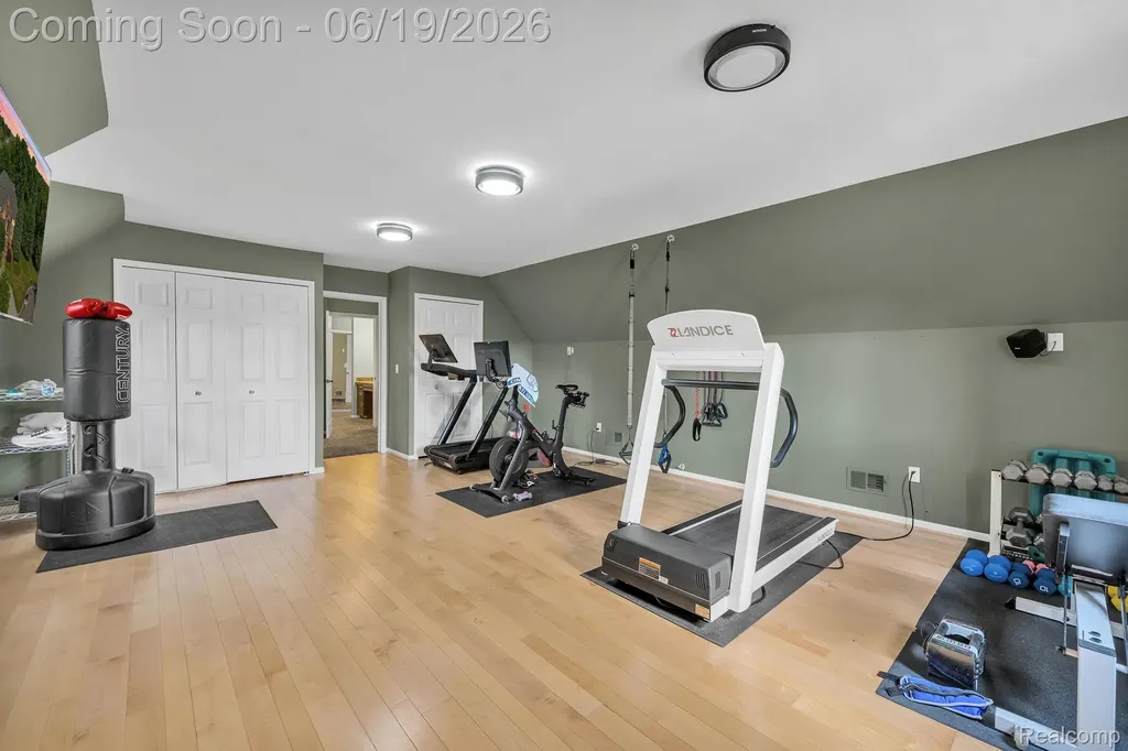 7061 Trailway Court West Bloomfield Charter Township MI 48322